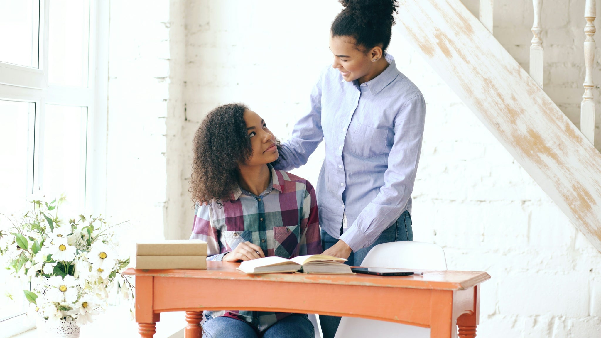 //shop.superlearner.store/cdn/shop/files/vitaly-gariev-oDnMPs-LLK0-unsplash_2048x.jpg?v=1778470636